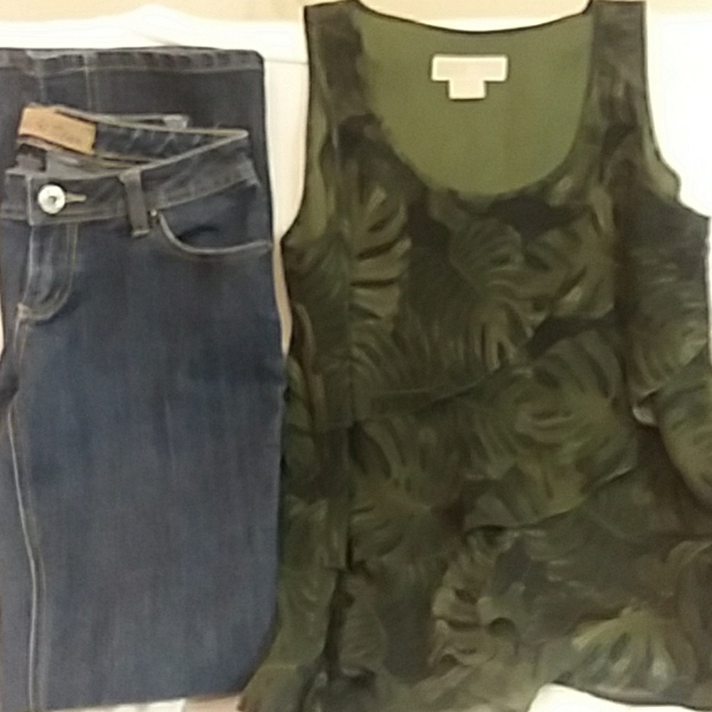 Bundle jean size 3 Michael kors top med p